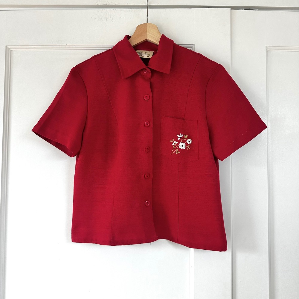Vintage 90s Kathie Lee Red Floral Embroidered Blouse Short Sleeve Button Up 8